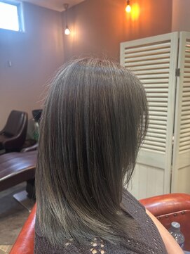 シーン(SeeN.) バレイヤージュカラー、ルフレカラー