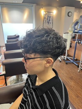 スリーク 吹田店(Sleek) スペインカール