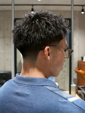 メッツ 原宿(METS) MEN'S/スパイキーショート×テーパーフェード/ビジネスヘア