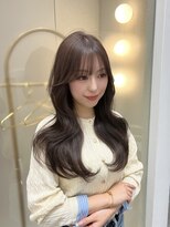 スリー(THREE)&nbsp;上品さと可愛さをmixした韓国ヘア