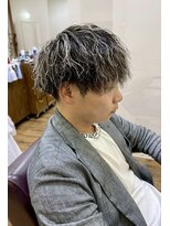 イタクラ 赤道店 (ITAKURA)&nbsp;ホワイトメッシュ/金メッシュ/メンズハイライト/ツイスパ
