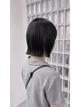 ロイロ(LoiLo) 切りっぱなしミニボブ　【MAI】