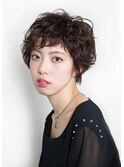 ツヤで差がつくショートボブ