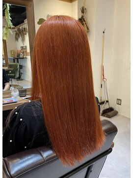 チリンバイロストシティー(Chillin by LOSTCITY) オレンジカラー髪質改善スクールカットインナーカラー