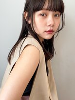 ユイル(Uil)&nbsp;似合わせ小顔ミディアム×グレージュカラー デザインカラー