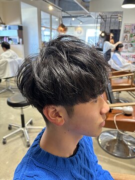 リリー(Lily) 束感マッシュ