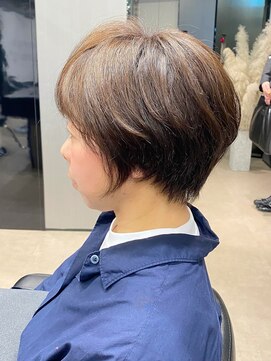 ハルキ ミナト ジャパン オオサカ(HARUKI MINATO japan OSAKA) 40代50代60代白髪マッシュショートボブ大人美人くびれ髪質改善