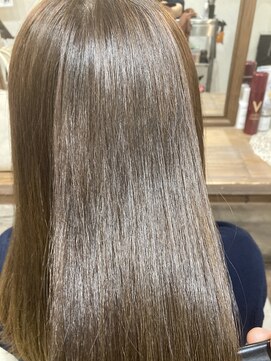 ユーリカ リチェルコ 四天王寺前夕陽ケ丘店 髪質改善トリートメント