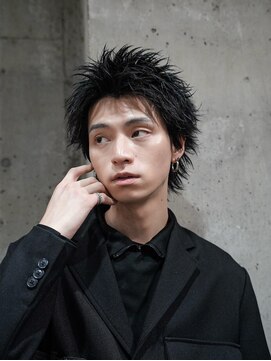 クオル 円山(QOL) スパイキーショートアップバングショートウルフ