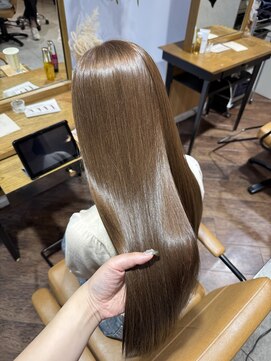 アヴァンスアンス 広島袋町店(AVANCE.ens) ブリーチなしWカラー × ヘーゼルベージュ