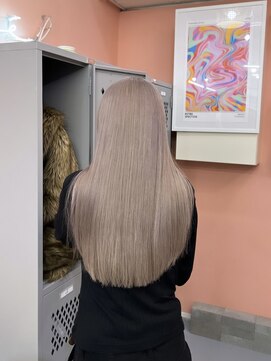 プネル(punel) ベージュ ケアブリーチ 原宿