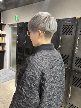 ホワイトシルバー【町田】