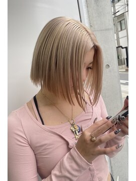 ボブ　ブロンド