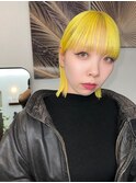 ハイトーンイエロー × おしゃれボブ