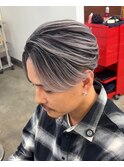 ホワイトシルバーバレイヤージュシャドールーツセンターパート