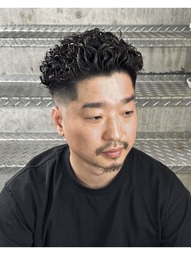 ドアベルヘアリビング(Door Bell hair Living) カーリーパーマ
