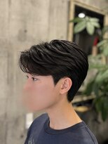 クラン(CLAN)&nbsp;ショートセンターパート/カルマパーマ/韓国メンズヘア