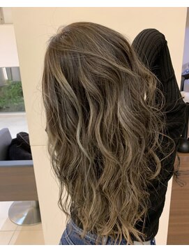 ソイルアヴェダ ららぽーと沼津店(SoilAVEDA) 大定番!!外国人風ハイライト