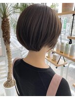 リズム(lysm)&nbsp;丸みショート × オリーブグレージュ