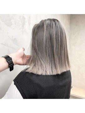 アポロ 横浜駅店(apollo) シャドールーツ