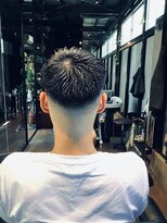 カレンズオブスタイル(CURRENNS OF STYLE) ハイフェードアップバング