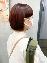 テトヘアー(teto hair)&nbsp;ボルドーカラー　刈り上げショート　ワイドバング　パッツン