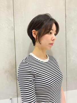 ガリカ 横浜(Gallica) 【mirei】丸みショートにセンターパートで大人の雰囲気