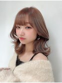 小顔も大人可愛いも叶う王道くびれミディアムヘア