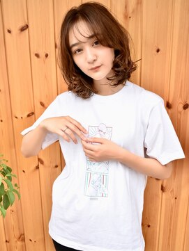 ブゾン(buZon) シースルーバング×毛先カールミディ