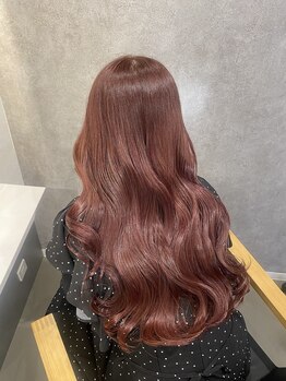 エメ 北千住店(Aimer)の写真/《髪質改善×ダメージレス》トレンド感のあるデザインカラーを、ツヤ感のある仕上がりに[髪質改善/北千住]