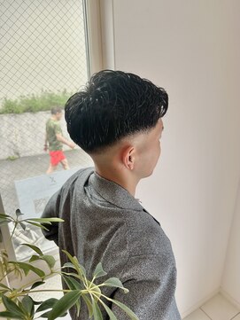 リノア 鵠沼海岸(LINOA) スパイラルパーマ/メンズパーマ/メンズカット/フェード