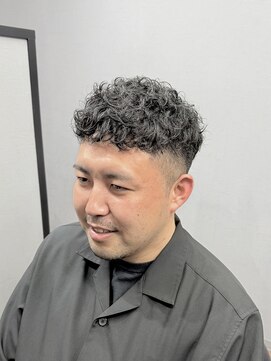 スカット 新宿(Sucut) ツーブロックメンズパーマ <理容室>[メンズ/新宿]