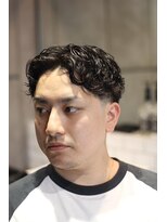 キングスマントーキョー 多摩センター2nd(KINGSMAN TOKYO)&nbsp;パーマ×ツーブロックフェードスタイル