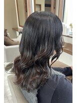 アミーヘアルーム(amie hair room)&nbsp;レイヤー×アッシュカラー