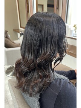 アミーヘアルーム(amie hair room) レイヤー×アッシュカラー