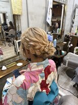 ブーミー(Bor mee)&nbsp;【Bormee】編み込みサイドシニヨン/浴衣ヘア/ヘアアレンジ