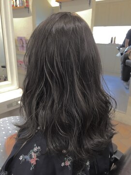 アンジュベイナハ (Ange Bay NAHA) 【Ange Bay Naha 新垣】ハイライトダークアッシュ