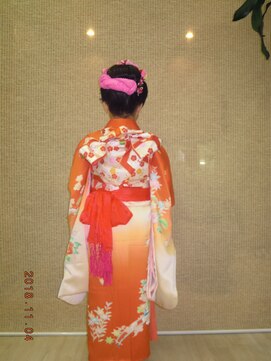 トータルビューティーサロンカワニシ まとめ髪と着付け