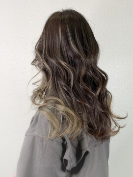 ロージアバイアルティナ(ROSIER by artina) ロングレイヤー×インナーゴールド【rosier町田】