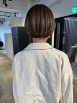 メリー オオサカ(Merly Osaka)&nbsp;どの角度も可愛いスタイル_コンパクトショート×ハイライト_