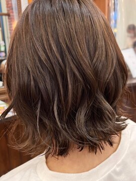 グランド ビューティー ビーズ 緑店(Grand Beauty B's) 外はねボブ/イルミナカラー◎20代30代40代50代