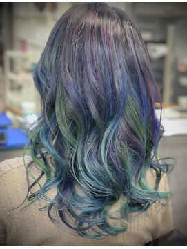 キャラ シャローネ 池袋(Chara Chalone) 資生堂カラーミューズ/ハイライトレイヤーカット水色カラー