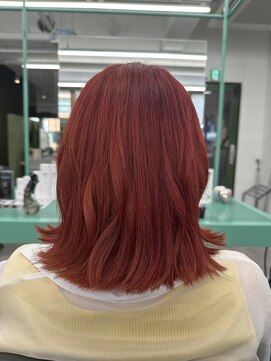 エイト 川崎店(EIGHT) ブリーチ　レッド　外はねボブ