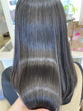 エイミーバイアフロートザガーデン 浦和店(amie by afloat the garden) 髪質改善トリートメントで梅雨でも艶髪【浦和】