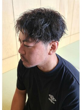ニアウ 伊勢崎連取店(Niau) 刈り上げショートアップバングツイストスパイラルパーマ