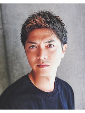 アルファ 新宿(alpha) サーフカール/ 刈り上げセンターパート/ブルーブラック[新宿駅]