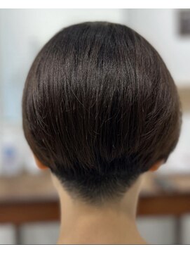 アス(Us) グラデーションボブ