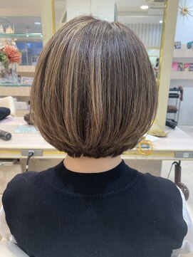 アッシュ 仙川店(Ash) 白髪ぼかしハイライトグラデーションボブ40代50代60代ボリューム