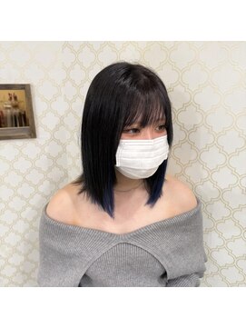 ブランシスヘアー(Bulansis Hair) 黒髪×インナーブルー