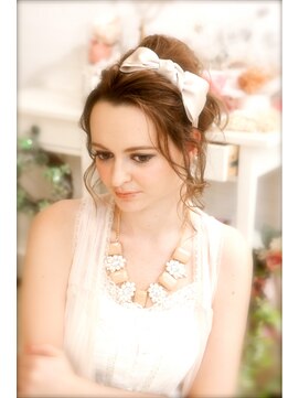 ヘアメイクサロンシャルメ(Hair Make Salon CHARMER) CHARMERルーズアップ